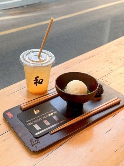 Peace Oriental Teahouse สุขุมวิท 49