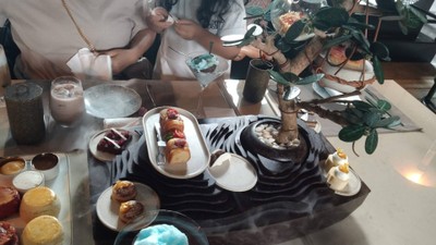 อาหาร หรือ เครื่องดื่ม