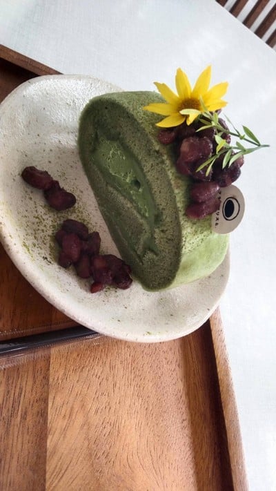 Matcha roll