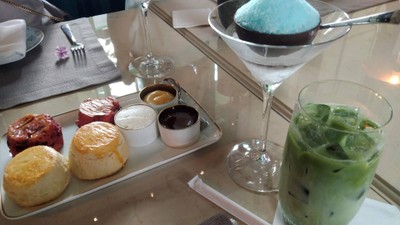 อาหาร หรือ เครื่องดื่ม