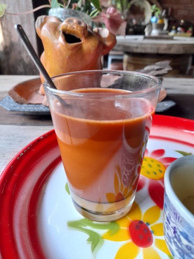 ชานม ร้อน