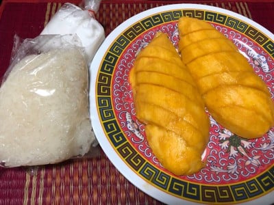 เมนูของร้าน ข้าวเหนียวแม่ทองคำ (เจ้าเก่าตลาดอุดมสุข)