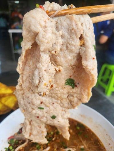 หมูแผ่นเด้ง