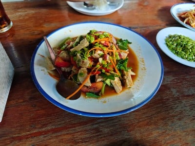 ตำเหลาหมูยอ