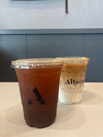 อเมริกาโน่เย็น - Iced Americano