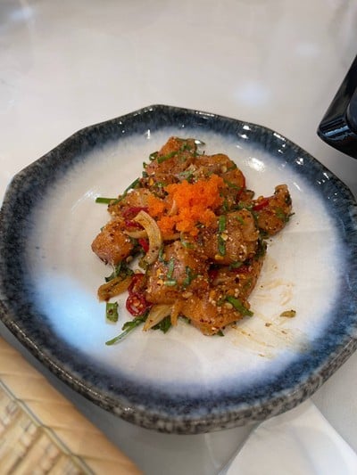 ก้อยแซลม่อน