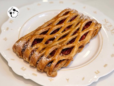 Strawberry Croustade