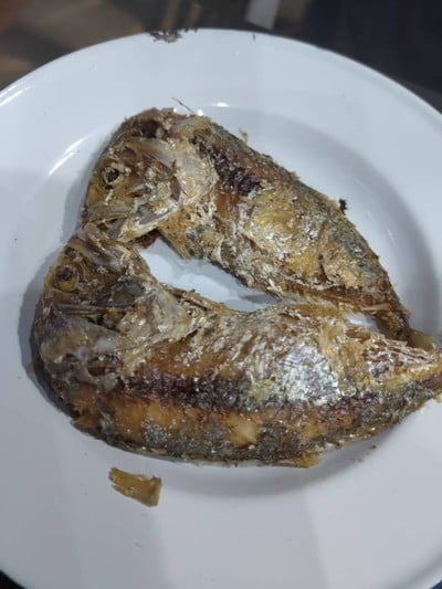 ปลาทูทอด