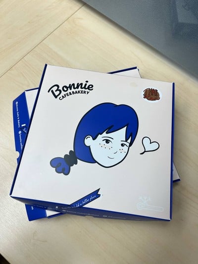 เอแคลร์ Original & ชาไทย