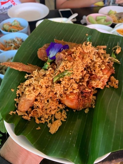 ปีกไก่ทอด