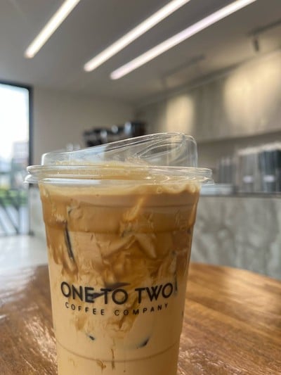 Iced Caramel Macchiato