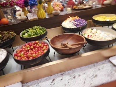 อาหาร หรือ เครื่องดื่ม