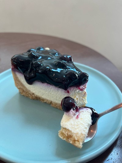 BLUEBERRY CHEESECAKE
