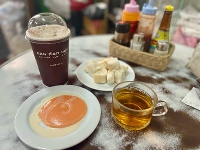 เมนูของร้าน On Lok Yun (ออน ล๊อก หยุ่น)