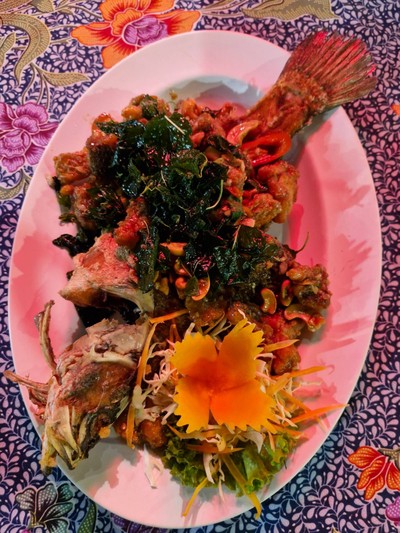 กระพงทอด ผัดกระเพรา