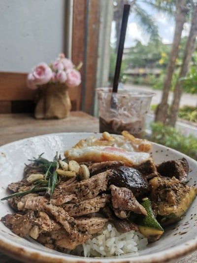 ข้าวเนื้อเนื้อ