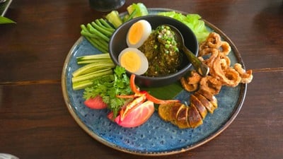 น้ำพริกหนุ่มไส้อั่ว