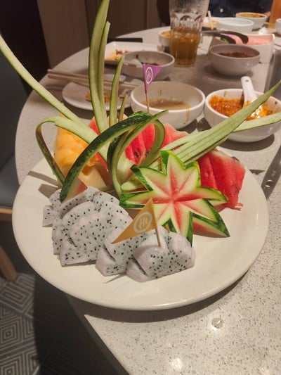 ผลไม้แกะสลักรวม