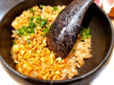 ข้าวผัดกระเทียม