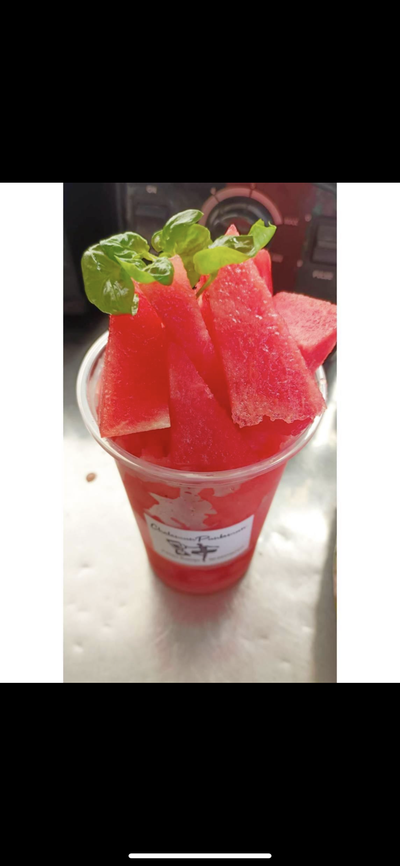 อาหาร หรือ เครื่องดื่ม