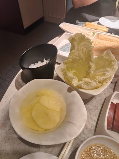 อาหาร หรือ เครื่องดื่ม