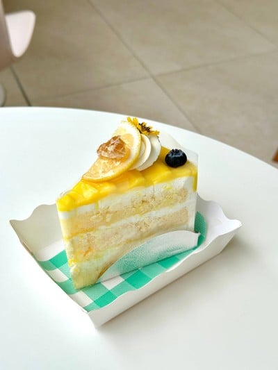 Honey Lemon Cake