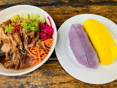 หมูอบหมั่นโถว