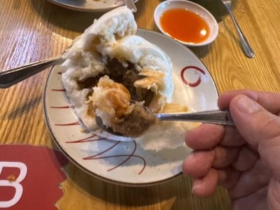 ซาลาเปาหมูสับไข่เค็ม