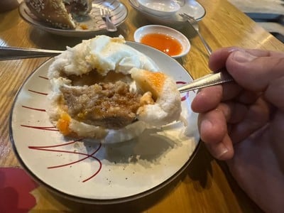 ซาลาเปาหมูสับไข่เค็ม