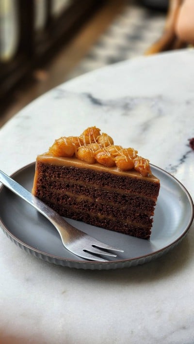 Mocha Macadamia Toffee Cake