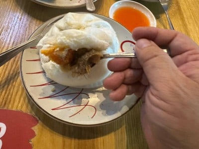 ซาลาเปาหมูสับไข่เค็ม