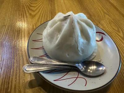 ซาลาเปาหมูสับไข่เค็ม