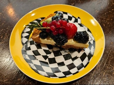 Forest Berries Cheese Cake