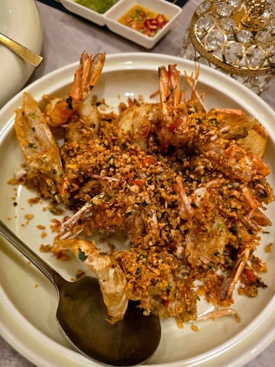 กุ้งทอดกระเทียม
