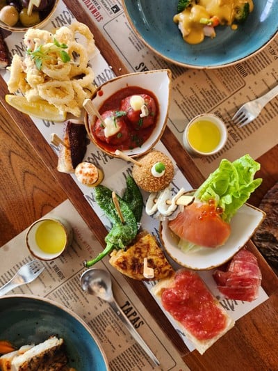 เมนูของร้าน UNO MAS Centara Grand at CentralWorld