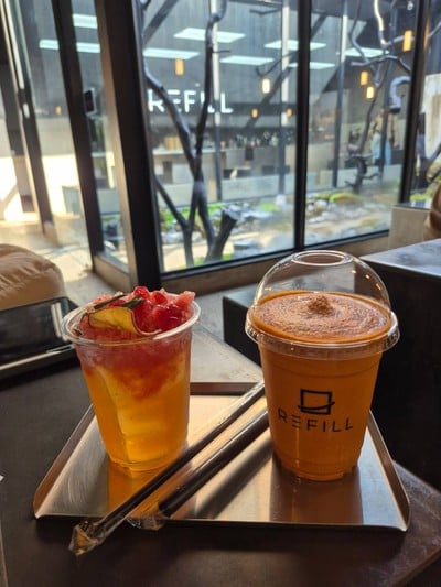 อาหาร หรือ เครื่องดื่ม