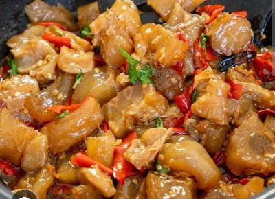 กะเพราเอ็นแก้ว