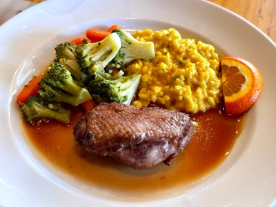 อาหาร หรือ เครื่องดื่ม