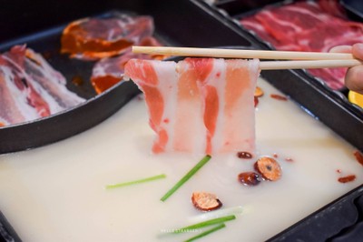 Chu Grill Shabu บุฟเฟ่ต์ชาบู ปิ้งย่าง ซูชิ ย่านบรรทัดทอง