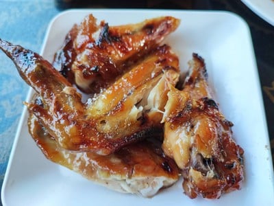 ปีกไก่ย่าง