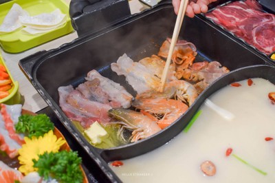Chu Grill Shabu บุฟเฟ่ต์ชาบู ปิ้งย่าง ซูชิ ย่านบรรทัดทอง