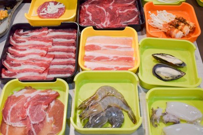 Chu Grill Shabu บุฟเฟ่ต์ชาบู ปิ้งย่าง ซูชิ ย่านบรรทัดทอง