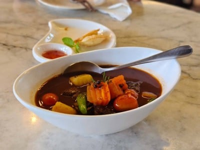 สตูลิ้นวัว