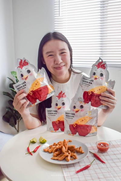 หนังไก่ทอดกรอบคุณฐา