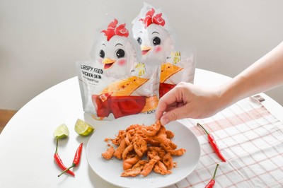 หนังไก่ทอดกรอบคุณฐา