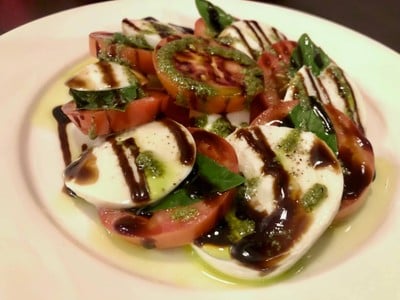 CAPRESE SALAD
