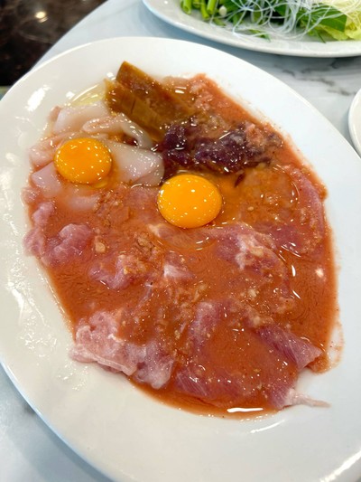 ชุดหมูรวมมิตร