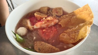 วุ้นเส้นเย็นตาโฟ