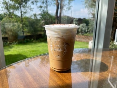 เมนูของร้าน ลืมลืน Luemluen Café and Bistro