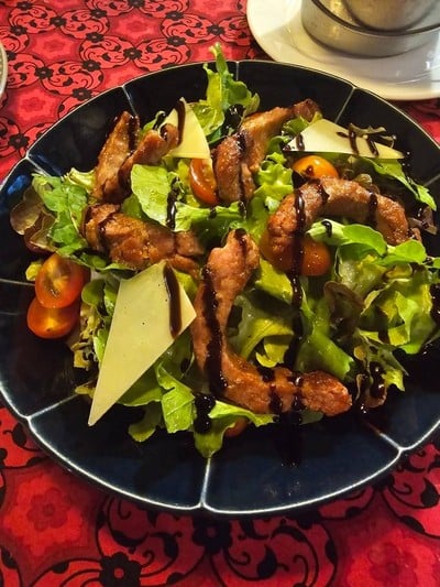 ITALIAN SAUSAGE SALAD